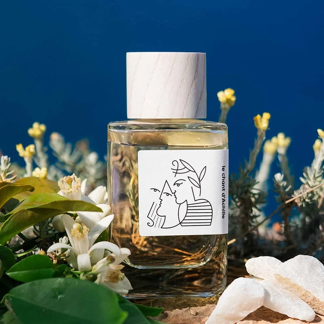 Hellenist Les Dieux aux Bains bottle on rock