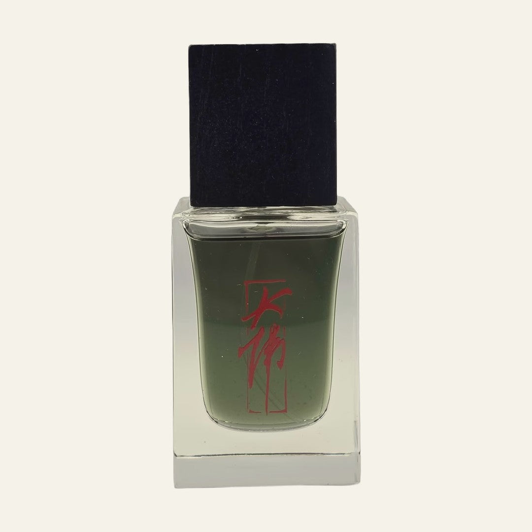 Damfool Grave Flower Elixir de Parfum bottle