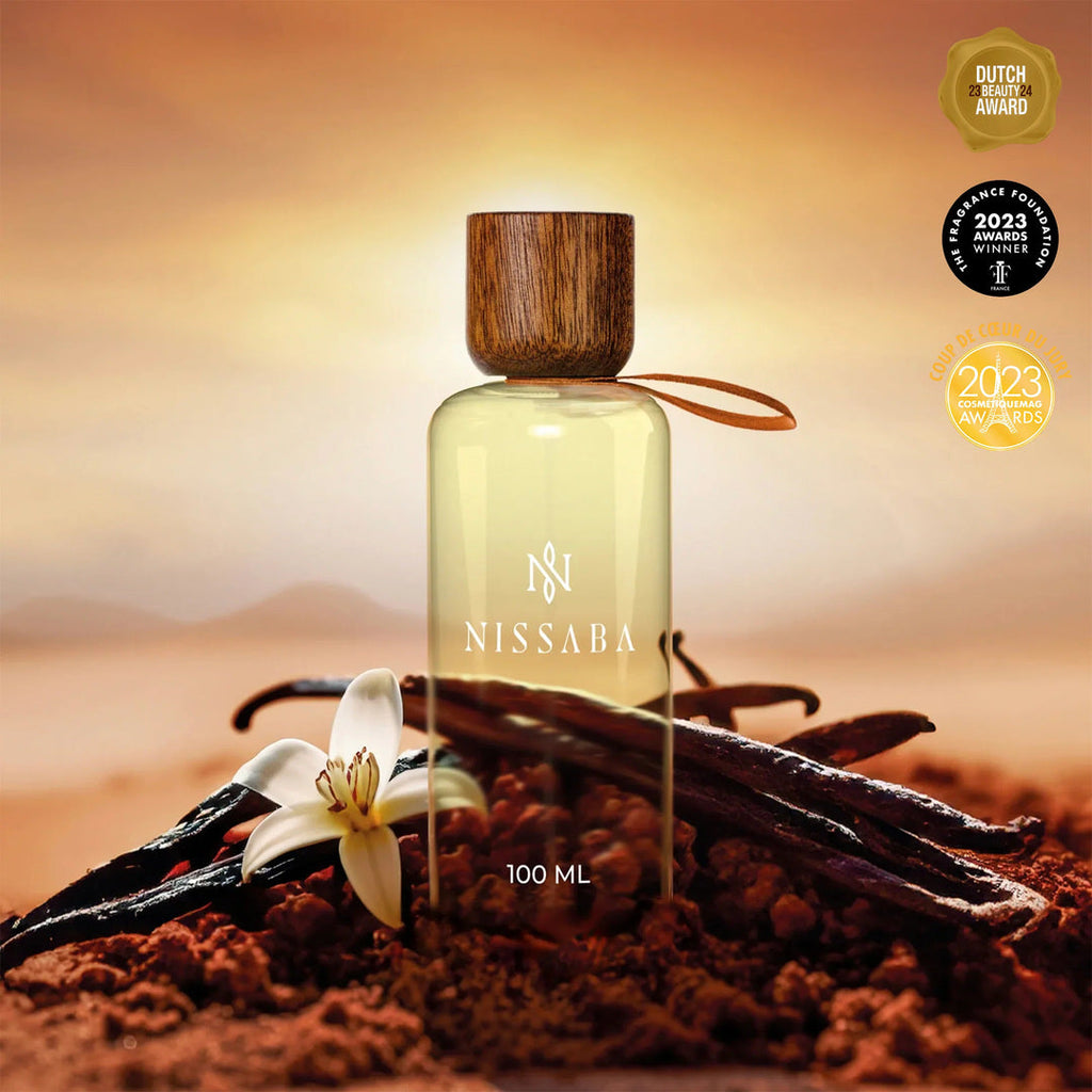 Nissaba Grande-Ile eau de parfum bottle with vanilla pods
