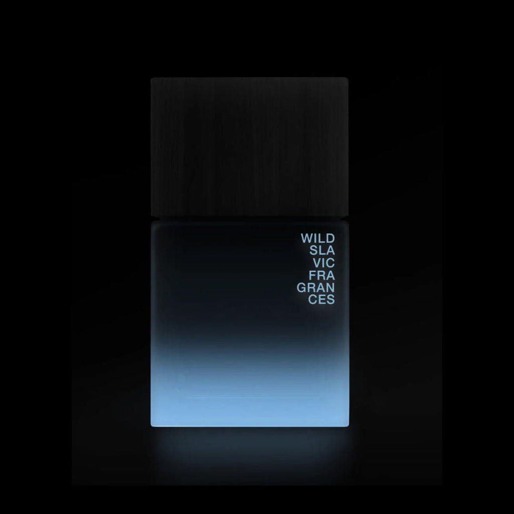 Wolf Brothers Moko 232 eau de parfum bottle side view