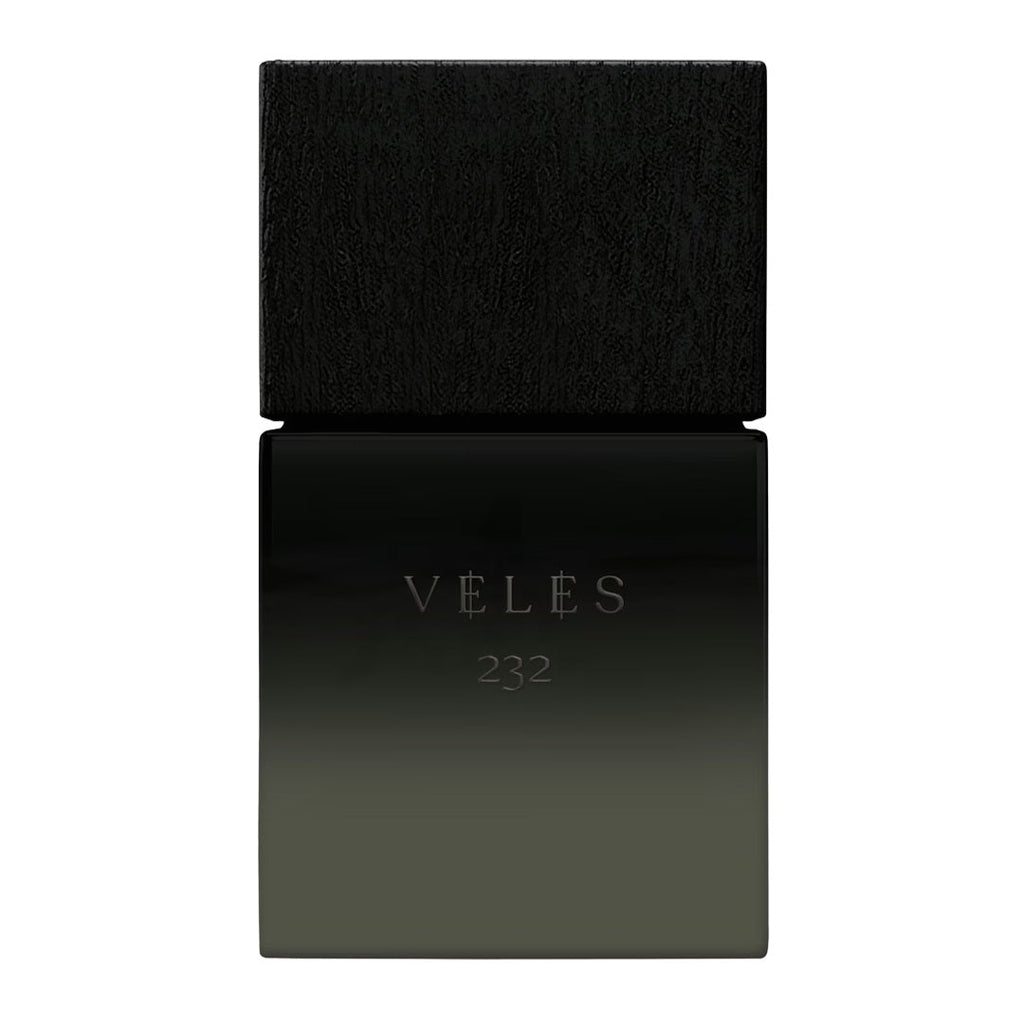 Wolf Brothers Veles 232 eau de parfum bottle